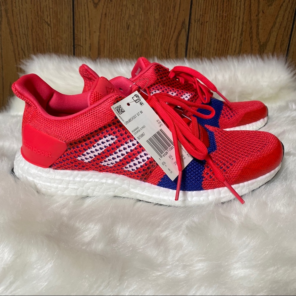 NWT & Box Adidas Ultraboost ST W Sz. 8